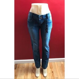 Nala Woman’s Jeans